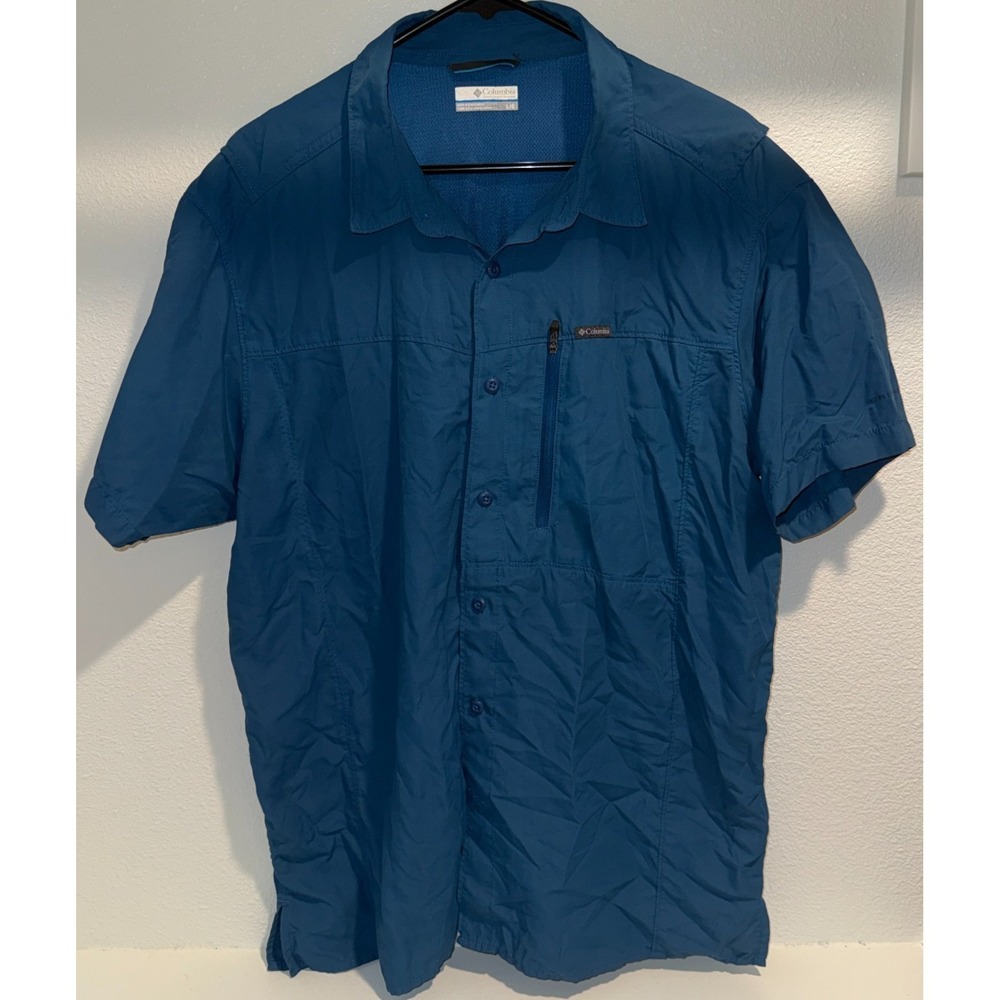 Columbia Omni-Shade Button Up Shirt Mens L Blue Short Sleeve Fishing Hiking